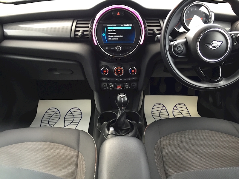 MINI 1.5 Cooper Classic Hatchback 5dr Petrol Manual Euro 6 (s/s) (136 ps)