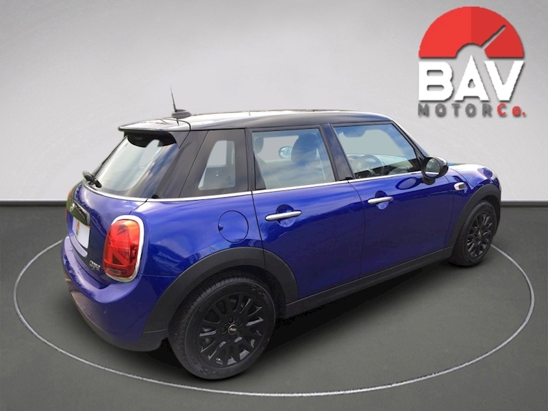 MINI 1.5 Cooper Classic Hatchback 5dr Petrol Manual Euro 6 (s/s) (136 ps)