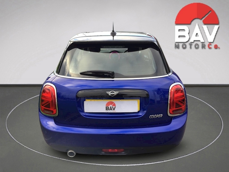 MINI 1.5 Cooper Classic Hatchback 5dr Petrol Manual Euro 6 (s/s) (136 ps)