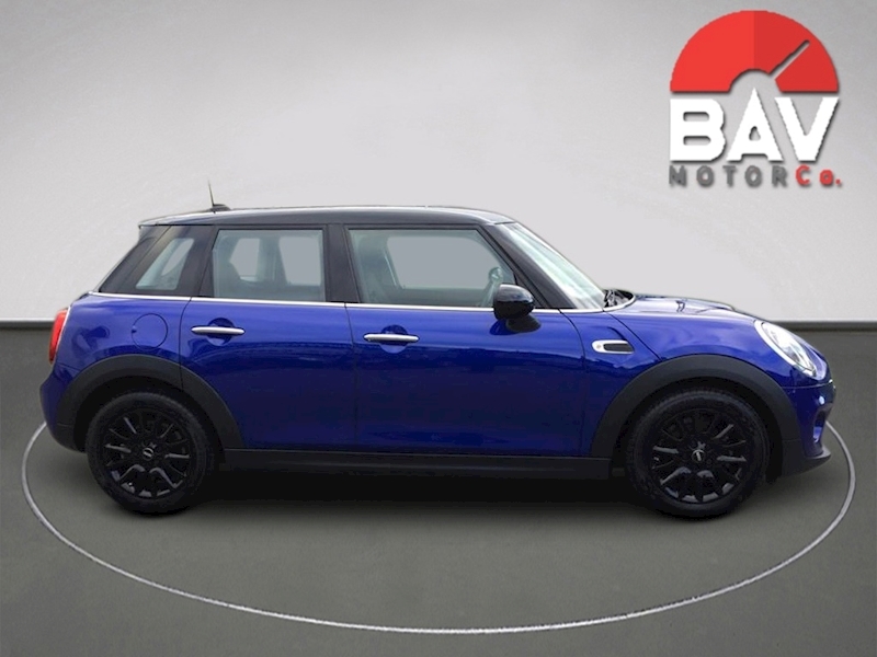 MINI 1.5 Cooper Classic Hatchback 5dr Petrol Manual Euro 6 (s/s) (136 ps)