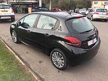 Peugeot 1.2 PureTech XS Lime Hatchback 5dr Petrol Manual Euro 6 (82 ps)