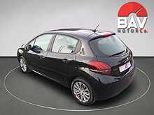Peugeot 1.2 PureTech XS Lime Hatchback 5dr Petrol Manual Euro 6 (82 ps)