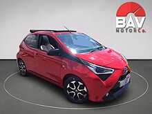 Toyota 1.0 VVT-i x-trend Funroof 5dr Petrol x-shift Euro 6 (71 ps)
