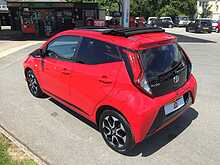 Toyota 1.0 VVT-i x-trend Funroof 5dr Petrol x-shift Euro 6 (71 ps)