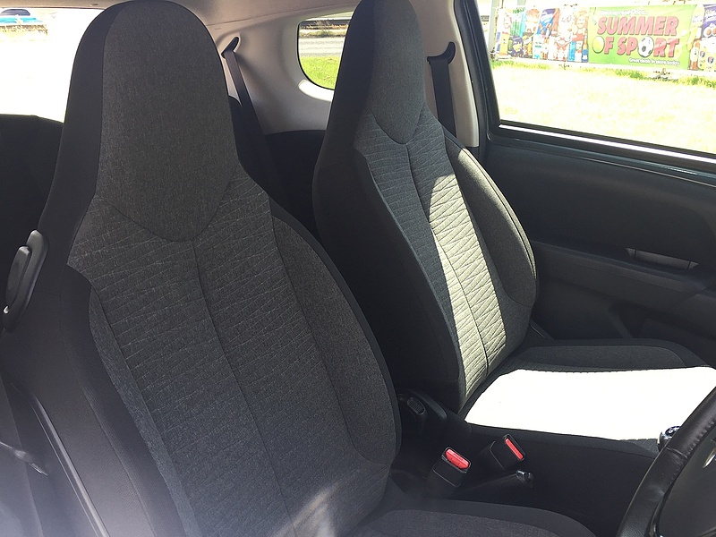 Citroen 1.2 PureTech Flair Hatchback 3dr Petrol Manual Euro 6 (82 ps)