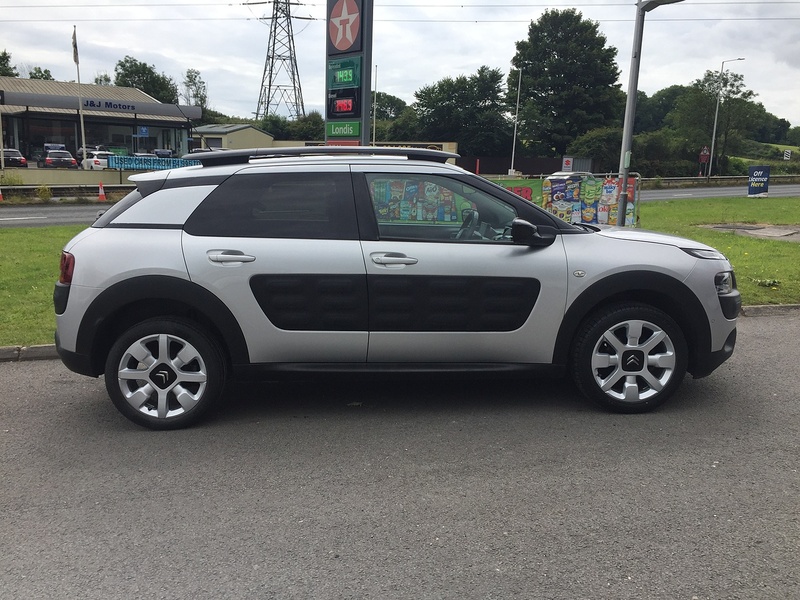 Citroen 1.2 PureTech Flair Hatchback 5dr Petrol Manual Euro 6 (Euro 6) (82 ps)