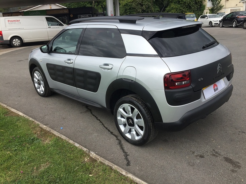 Citroen 1.2 PureTech Flair Hatchback 5dr Petrol Manual Euro 6 (Euro 6) (82 ps)