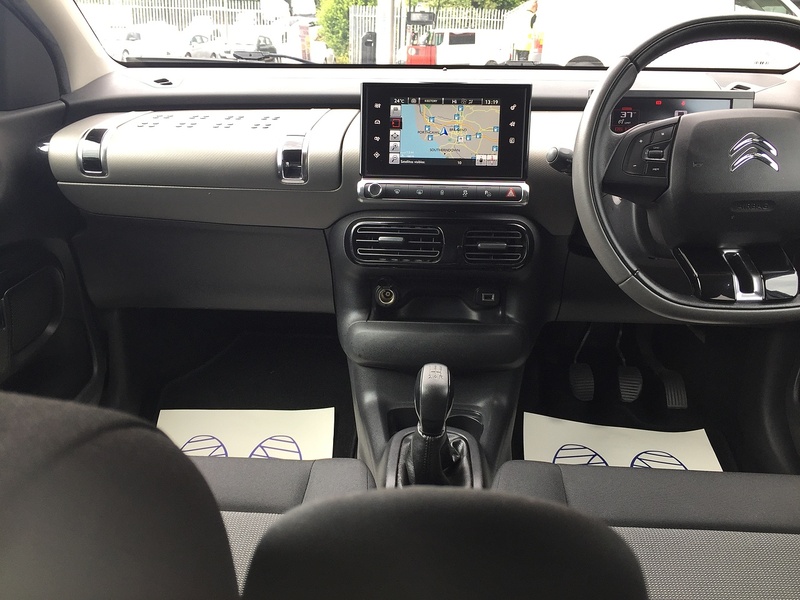 Citroen 1.2 PureTech Flair Hatchback 5dr Petrol Manual Euro 6 (Euro 6) (82 ps)