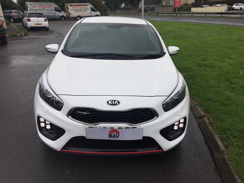 Kia 1.6 T-GDi GT Tech Hatchback 3dr Petrol Manual Euro 5 (201 bhp)