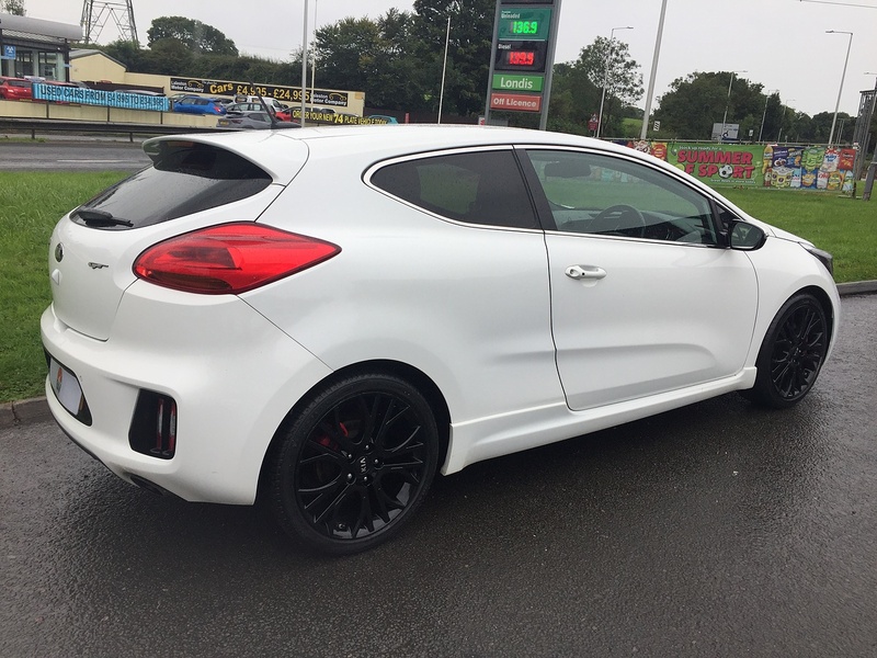 Kia 1.6 T-GDi GT Tech Hatchback 3dr Petrol Manual Euro 5 (201 bhp)