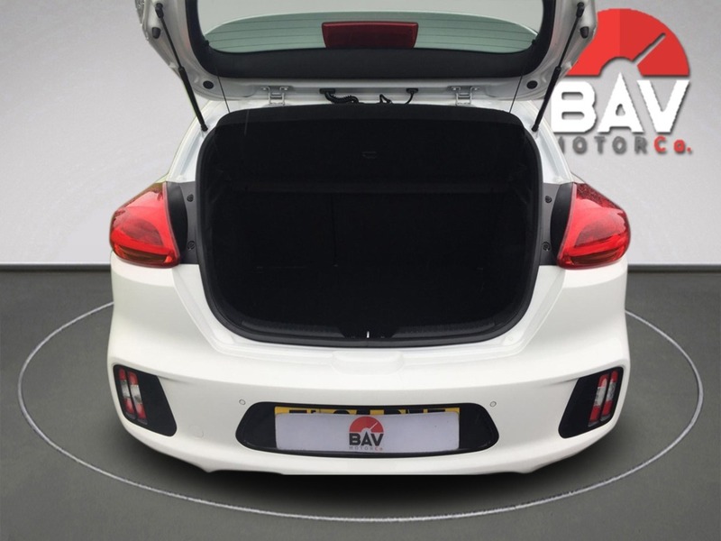 Kia 1.6 T-GDi GT Tech Hatchback 3dr Petrol Manual Euro 5 (201 bhp)