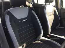 Dacia 1.5 dCi Laureate Hatchback 5dr Diesel Manual Euro 6 (s/s) (90 ps)