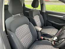 MG 1.5 VTi-TECH Excite SUV 5dr Petrol Manual Euro 6 (s/s) (106 ps)