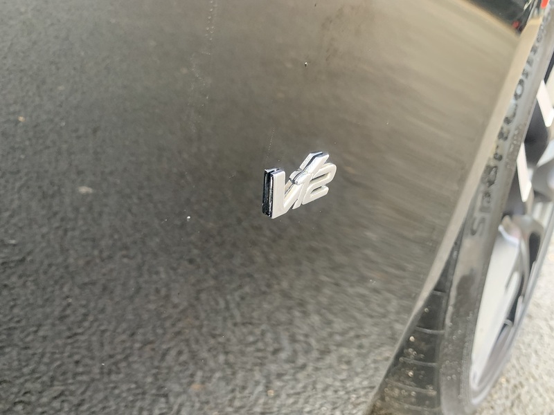 Aston Martin 5.2 V12 Coupe 2dr Petrol Auto Euro 6 (s/s) (608 ps)