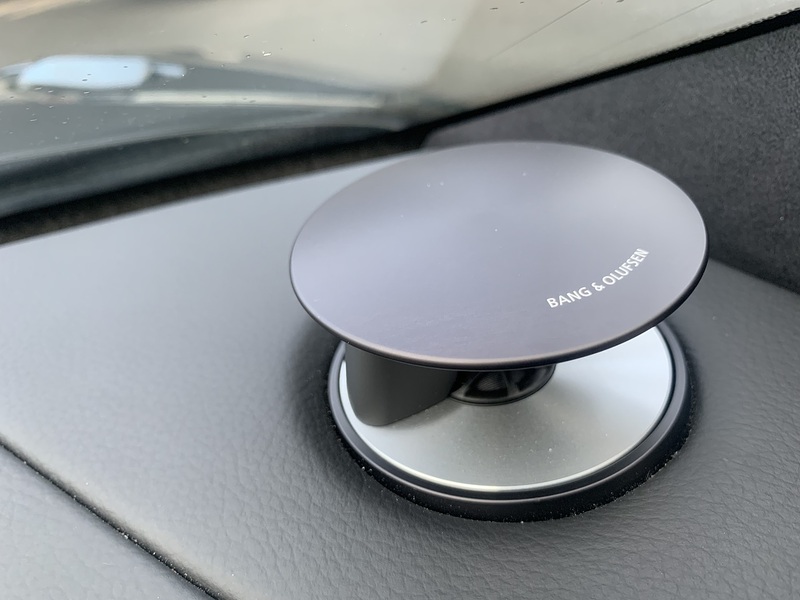 Aston Martin 5.2 V12 Coupe 2dr Petrol Auto Euro 6 (s/s) (608 ps)