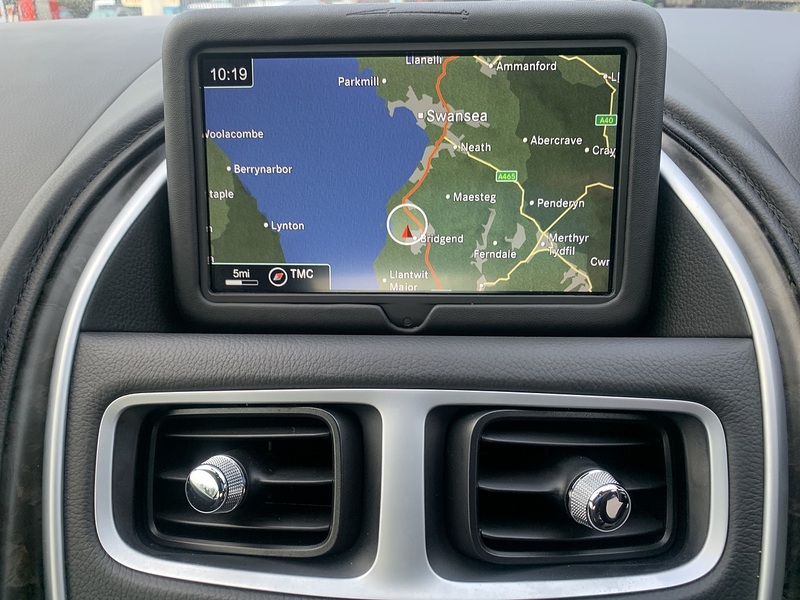 Aston Martin 5.2 V12 Coupe 2dr Petrol Auto Euro 6 (s/s) (608 ps)