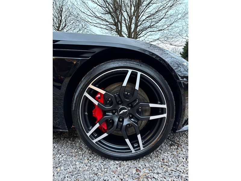 Aston Martin 5.2 V12 Coupe 2dr Petrol Auto Euro 6 (s/s) (608 ps)