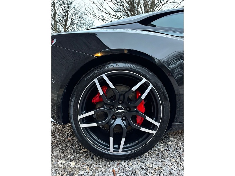 Aston Martin 5.2 V12 Coupe 2dr Petrol Auto Euro 6 (s/s) (608 ps)