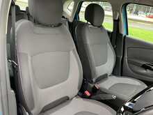 Renault 0.9 TCe ENERGY Dynamique Nav SUV 5dr Petrol Manual Euro 6 (s/s) (90 ps)