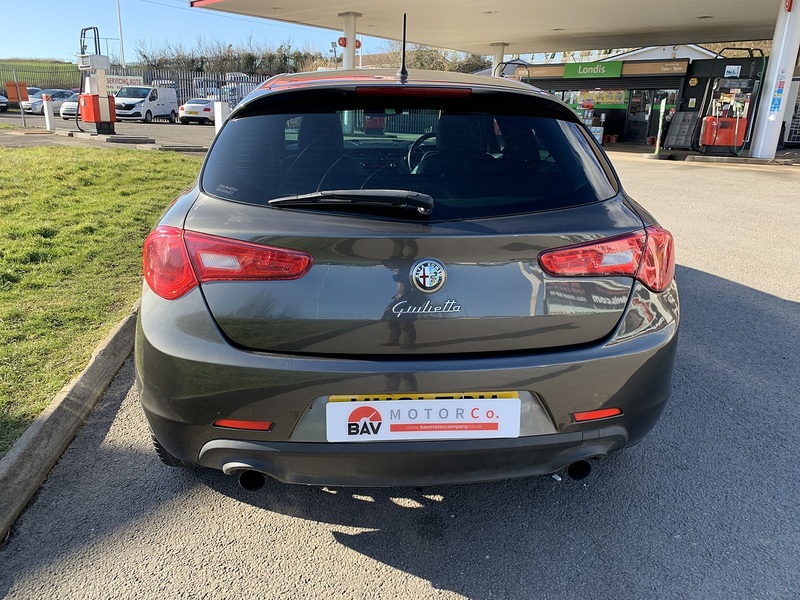 Alfa Romeo 1750 TBi Cloverleaf Hatchback 5dr Petrol Manual Euro 5 (235 bhp)