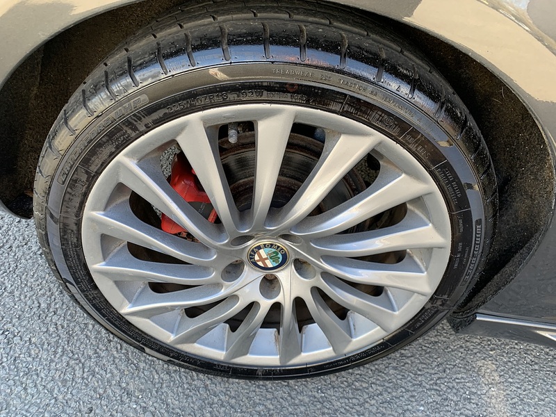 Alfa Romeo 1750 TBi Cloverleaf Hatchback 5dr Petrol Manual Euro 5 (235 bhp)