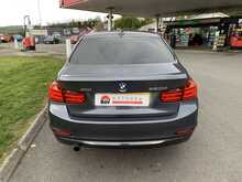 BMW 2.0 320d Luxury Saloon 4dr Diesel Manual xDrive Euro 5 (s/s) (184 ps)
