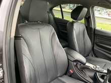 BMW 2.0 320d Luxury Saloon 4dr Diesel Manual xDrive Euro 5 (s/s) (184 ps)