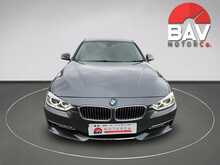 BMW 2.0 320d Luxury Saloon 4dr Diesel Manual xDrive Euro 5 (s/s) (184 ps)