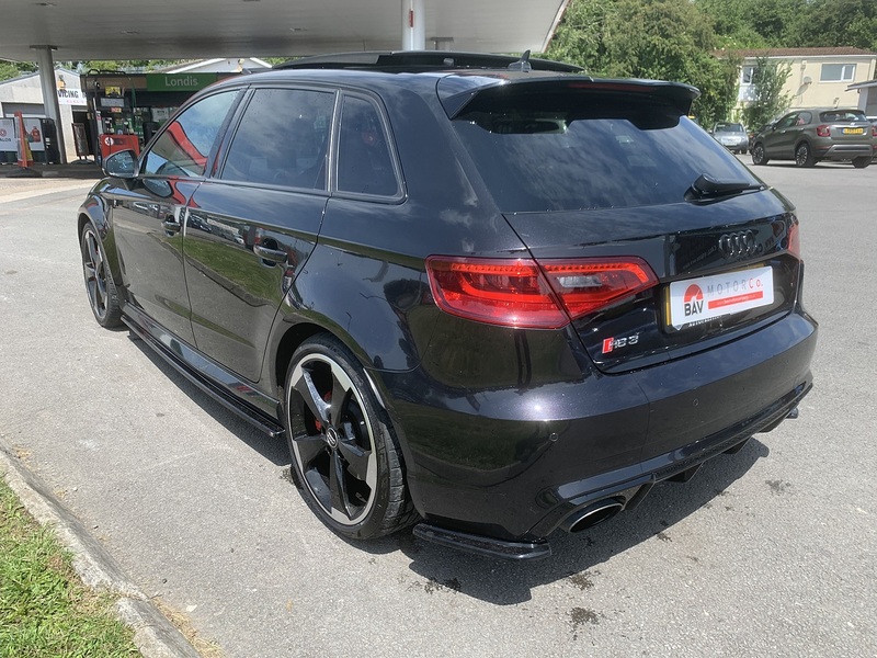 Audi 2.5 TFSI Sportback 5dr Petrol S Tronic quattro Euro 6 (s/s) (Nav) (367 ps)