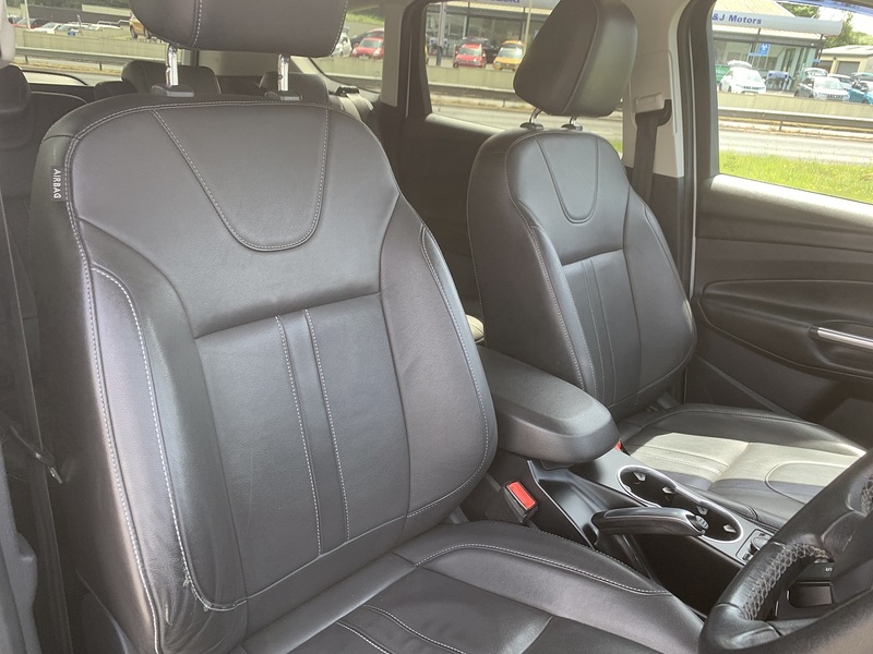 Ford 2.0 TDCi Titanium X SUV 5dr Diesel Powershift AWD Euro 5 (163 ps)