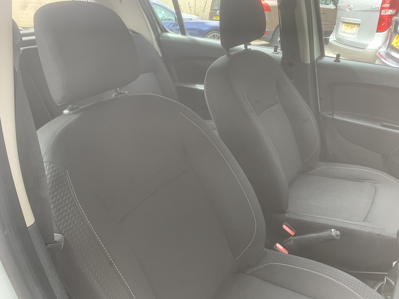 Dacia 1.0 SCe Access Hatchback 5dr Petrol Manual Euro 6 (75 ps)