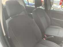 Dacia 1.0 SCe Access Hatchback 5dr Petrol Manual Euro 6 (75 ps)