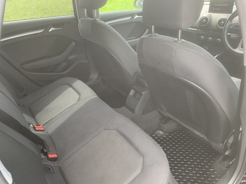 Audi 1.0 TFSI SE Sportback 5dr Petrol Manual Euro 6 (s/s) (116 ps)