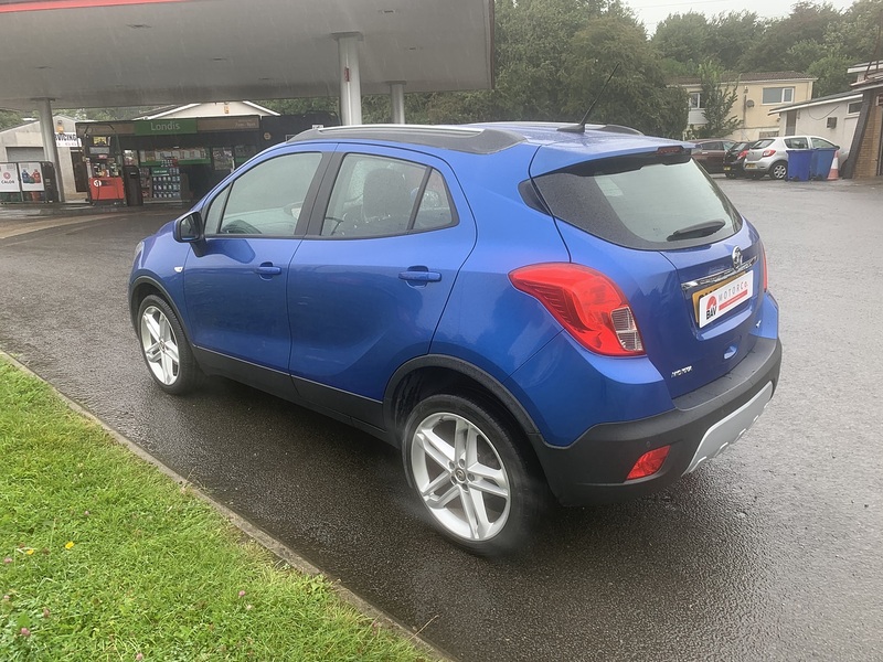 Vauxhall 1.7 CDTi Tech Line SUV 5dr Diesel Manual 2WD Euro 5 (s/s) (130 ps)