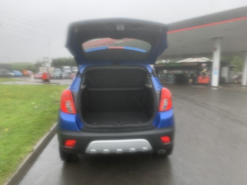 Vauxhall 1.7 CDTi Tech Line SUV 5dr Diesel Manual 2WD Euro 5 (s/s) (130 ps)