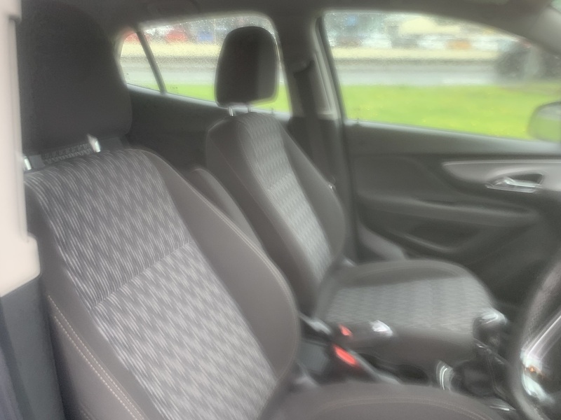 Vauxhall 1.7 CDTi Tech Line SUV 5dr Diesel Manual 2WD Euro 5 (s/s) (130 ps)