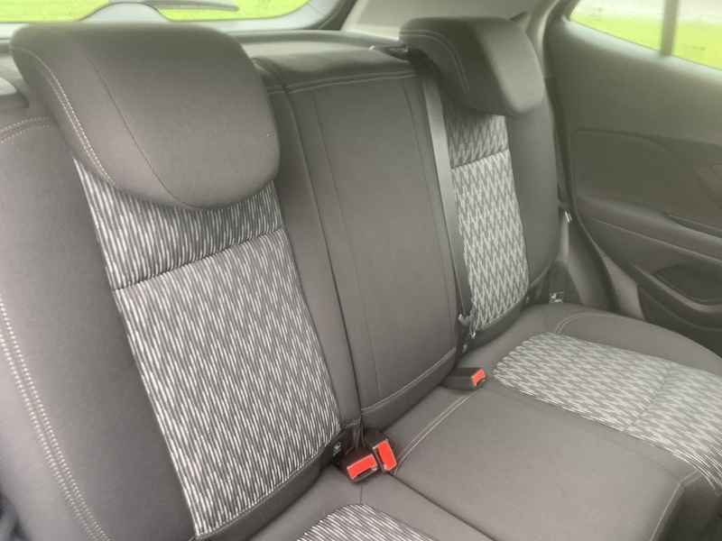 Vauxhall 1.7 CDTi Tech Line SUV 5dr Diesel Manual 2WD Euro 5 (s/s) (130 ps)