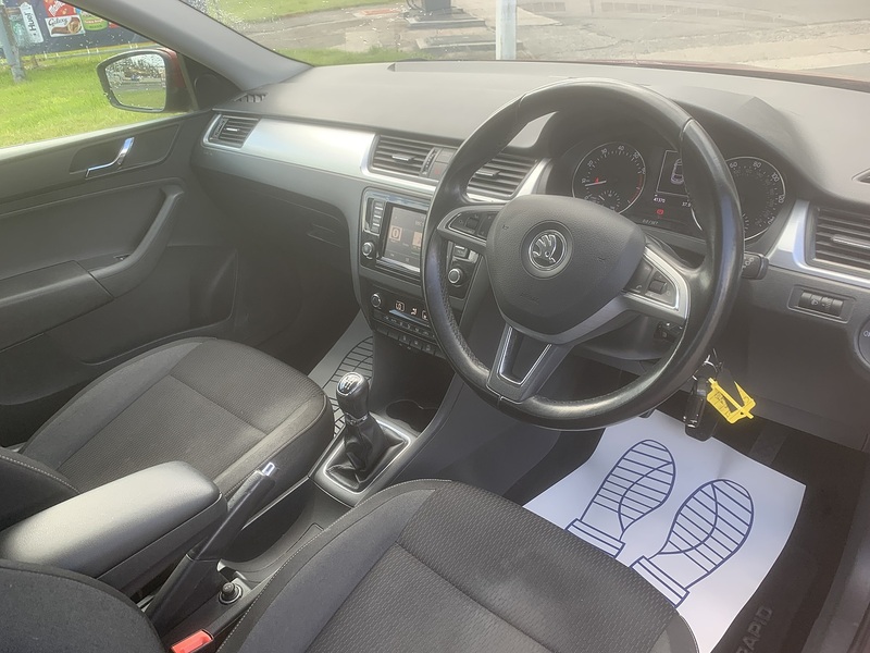 Skoda 1.2 TSI SE Tech Hatchback 5dr Petrol Manual Euro 6 (s/s) (110 ps)