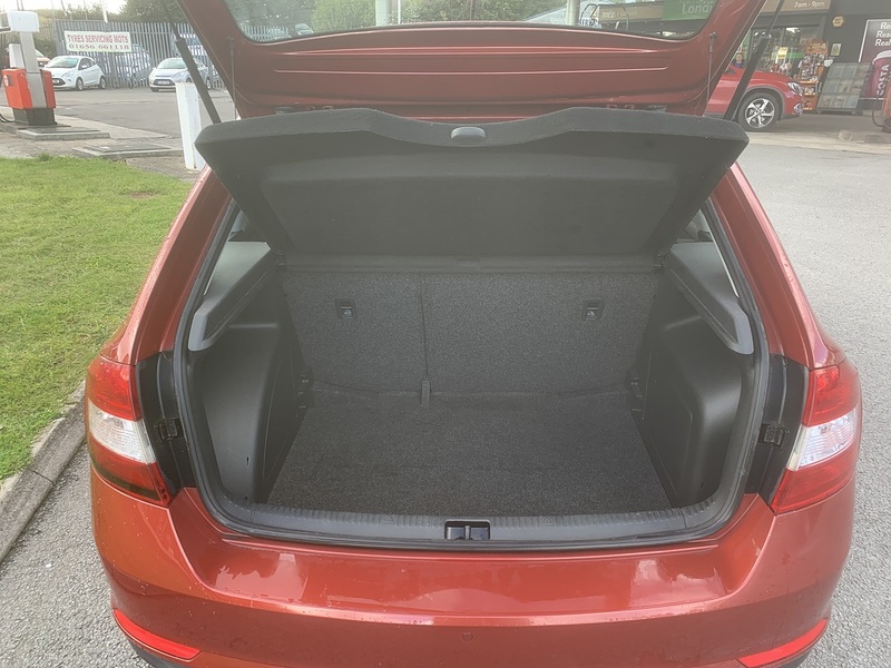 Skoda 1.2 TSI SE Tech Hatchback 5dr Petrol Manual Euro 6 (s/s) (110 ps)