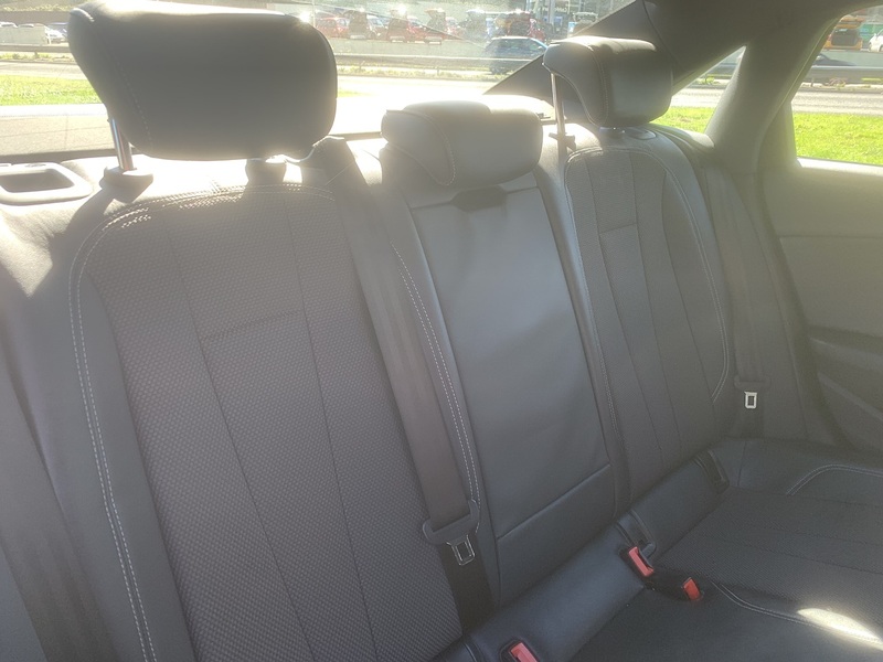 Audi 2.0 TDI ultra S line Saloon 4dr Diesel Manual Euro 6 (s/s) (190 ps)