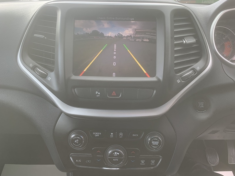 Jeep M-Jet Limited 2.0 5dr Estate Manual Diesel