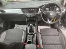 Vauxhall 1.2 Turbo SRi Hatchback 5dr Petrol Manual Euro 6 (s/s) (145 ps)