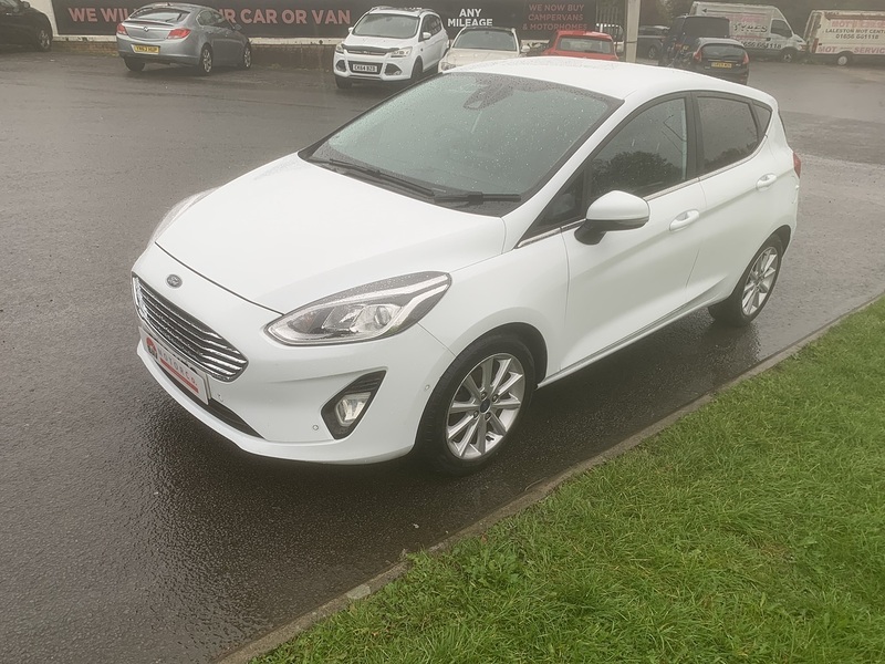 Ford 1.0T EcoBoost Titanium Hatchback 5dr Petrol Manual Euro 6 (s/s) (125 ps)