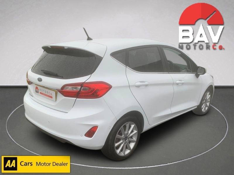 Ford 1.0T EcoBoost Titanium Hatchback 5dr Petrol Manual Euro 6 (s/s) (125 ps)