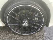 Mercedes-Benz 2.0 A45 AMG Hatchback 5dr Petrol SpdS DCT 4MATIC Euro 6 (s/s) (360 ps)