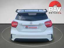 Mercedes-Benz 2.0 A45 AMG Hatchback 5dr Petrol SpdS DCT 4MATIC Euro 6 (s/s) (360 ps)