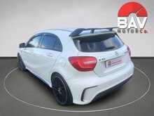 Mercedes-Benz 2.0 A45 AMG Hatchback 5dr Petrol SpdS DCT 4MATIC Euro 6 (s/s) (360 ps)