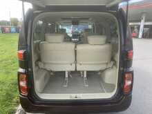 Nissan Nissan El Grande 2.5 V6 Automatic Petrol