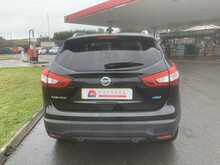 Nissan 1.5 dCi n-tec+ SUV 5dr Diesel Manual 2WD Euro 5 (s/s) (110 ps)