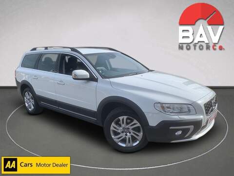 Volvo D5 Se Nav Awd 2.4 5dr Esta  te Automatic Diesel